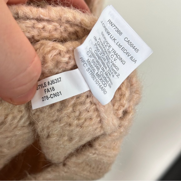 J. CREW Point Sur Pointelle Knit Cardigan Sweater Subtle Pink Mohair {T31} - Picture 6 of 7